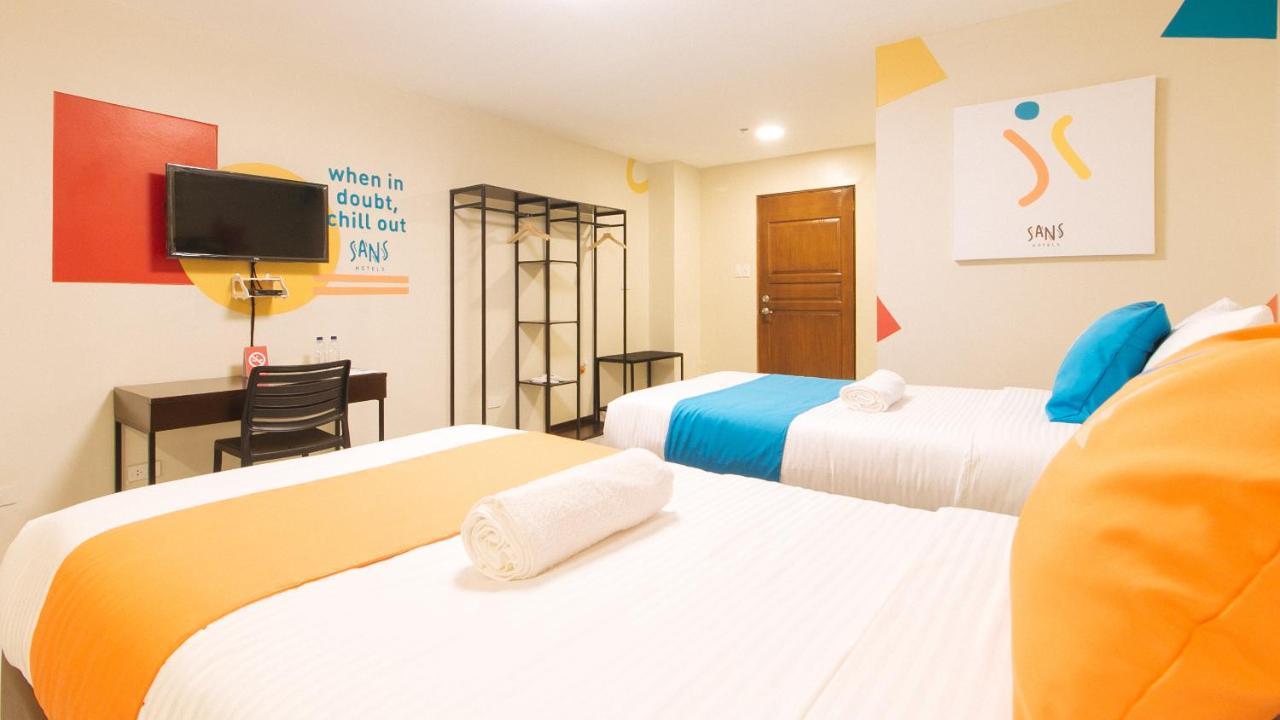 Sans Hotel At Algers Suites Marikina By Reddoorz Buitenkant foto