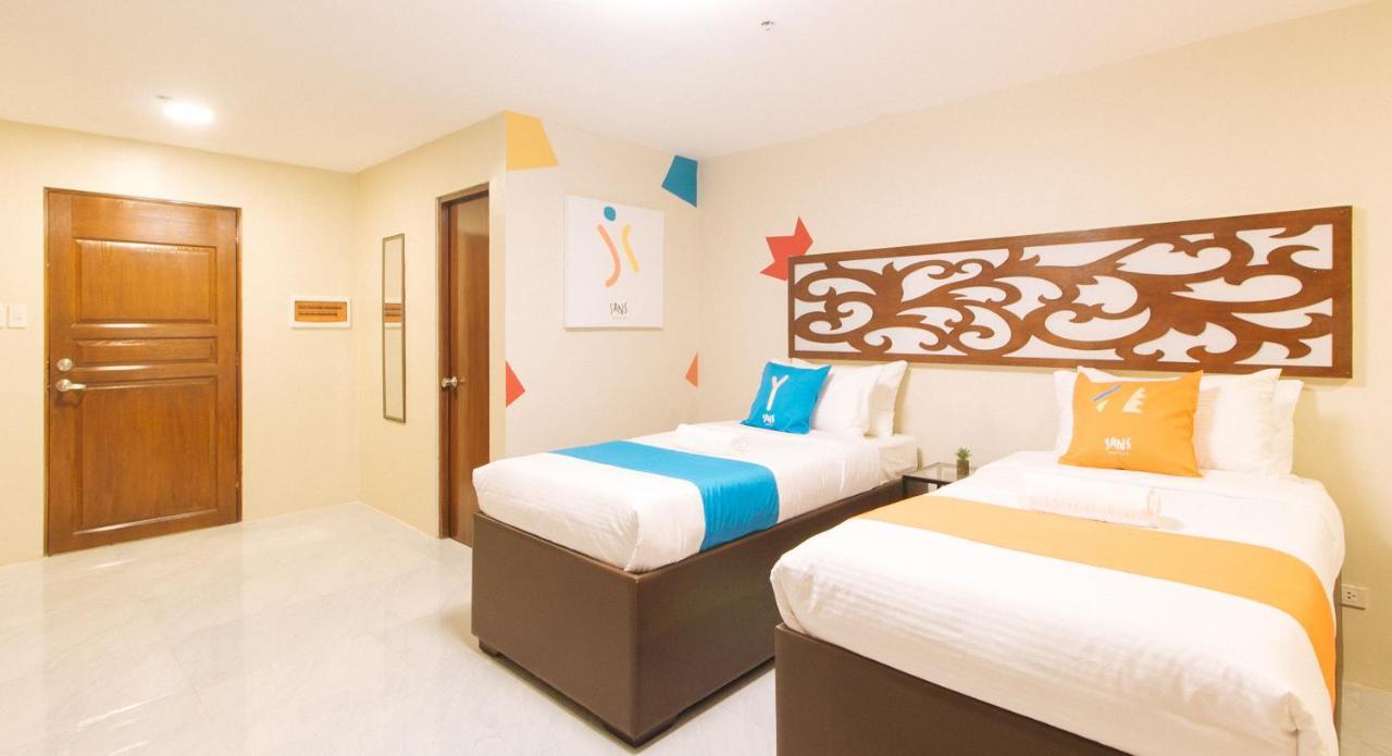 Sans Hotel At Algers Suites Marikina By Reddoorz Buitenkant foto
