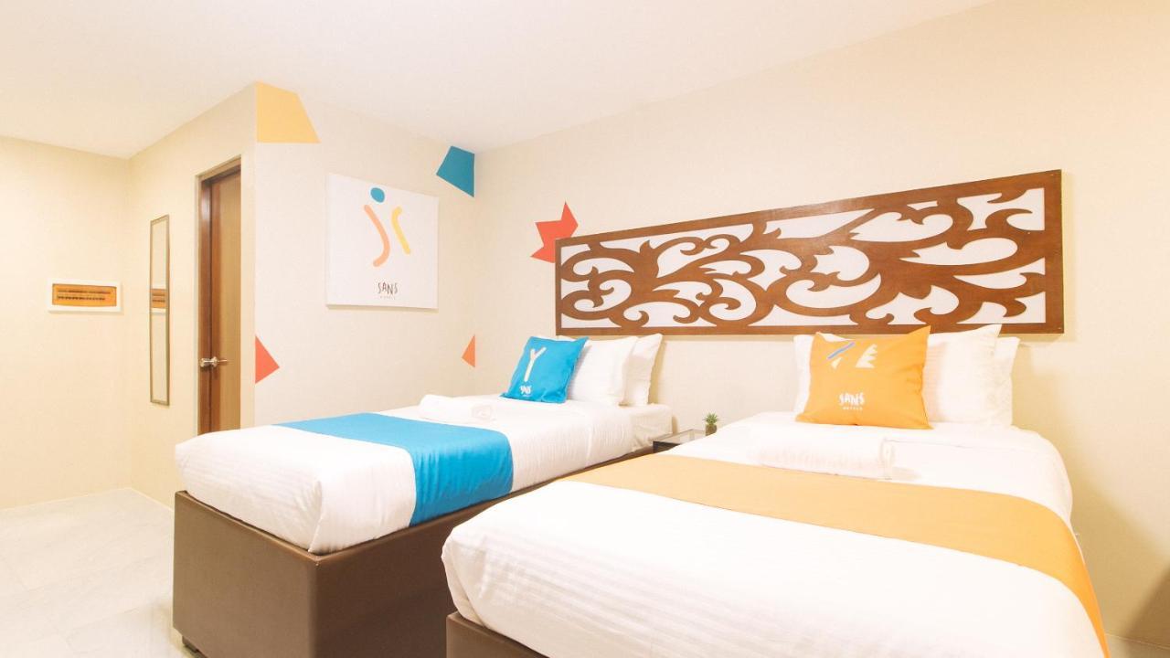 Sans Hotel At Algers Suites Marikina By Reddoorz Buitenkant foto