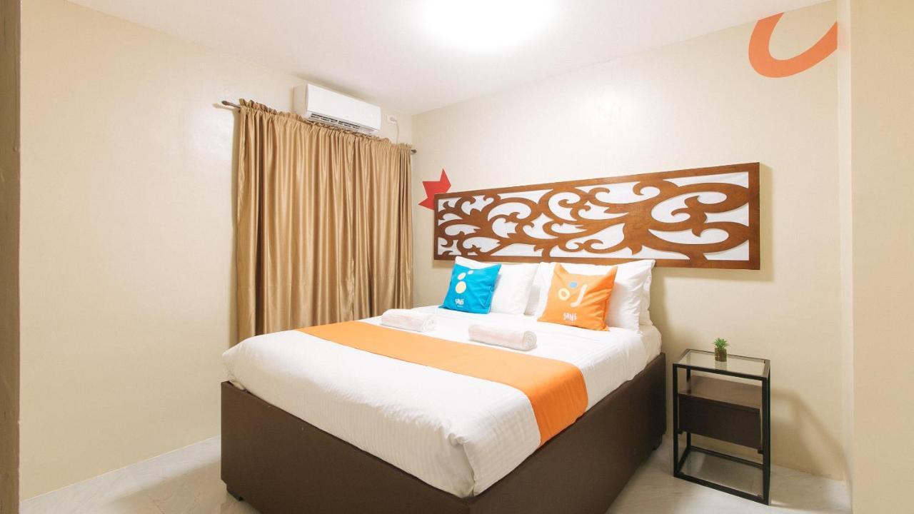 Sans Hotel At Algers Suites Marikina By Reddoorz Buitenkant foto